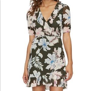 NWT Rare Floral Wrap Dress Size XXS by Sanctuary